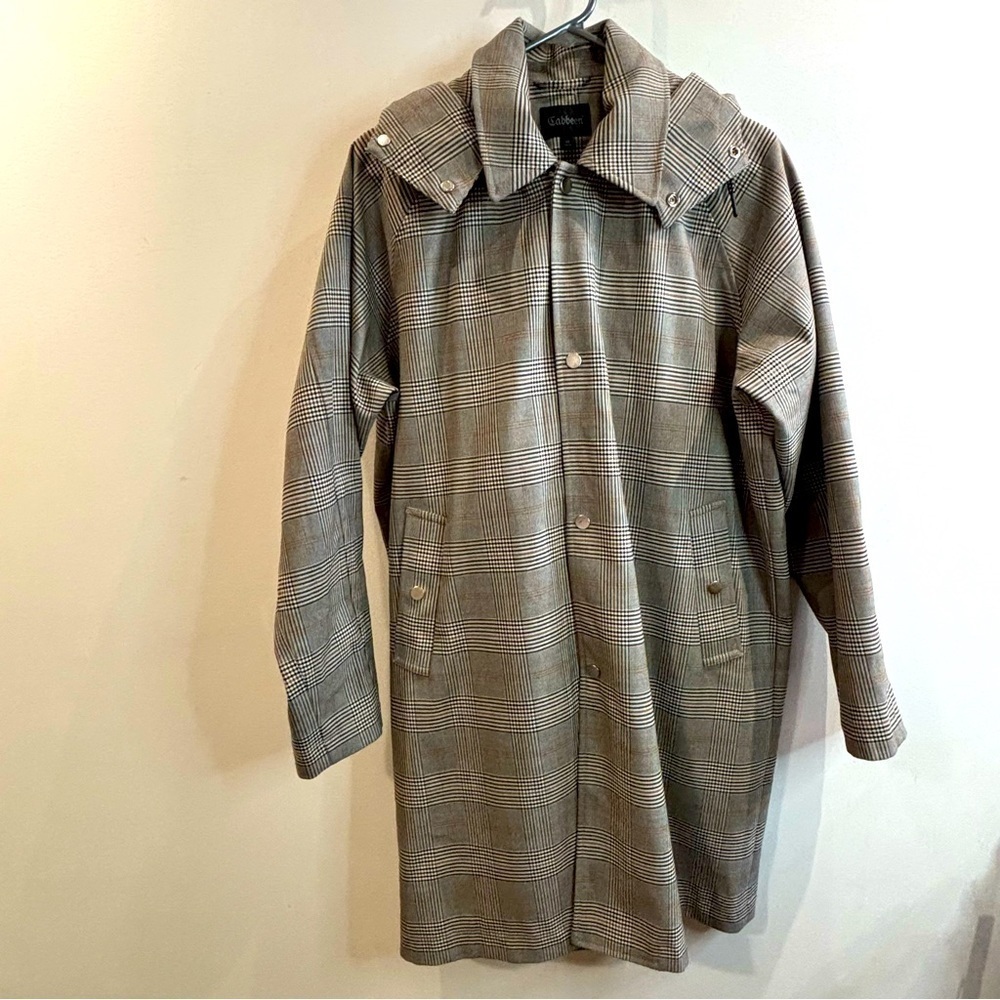 CABBEEN Sz 48 Plaid Hooded Pockets Embroidered Back Snaps Closure Jacket